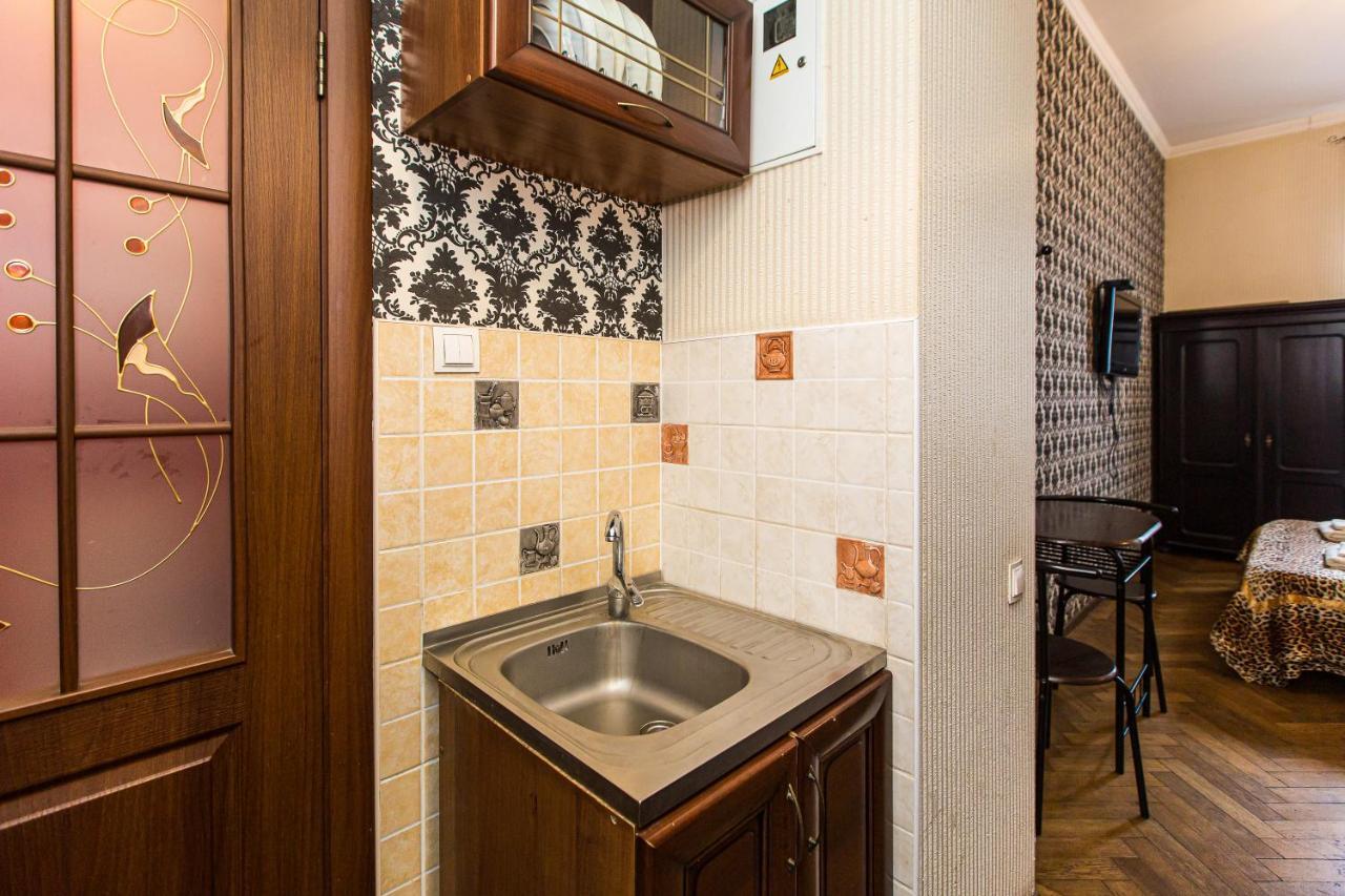 Квартира В Оренду На Копеника 12, Біля Палацу Потоцьких Lviv Ngoại thất bức ảnh